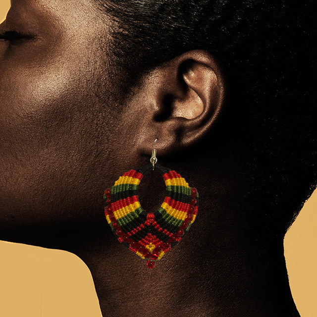 African Aristotelia Earrings Preview