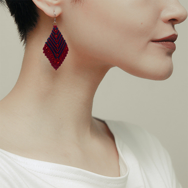Red & Blue Royal House Earrings Preview